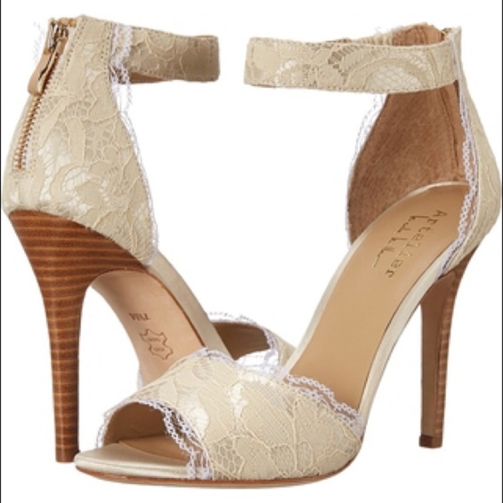 Nicole Miller Lace Cocoa Heels sz 10 Antque White